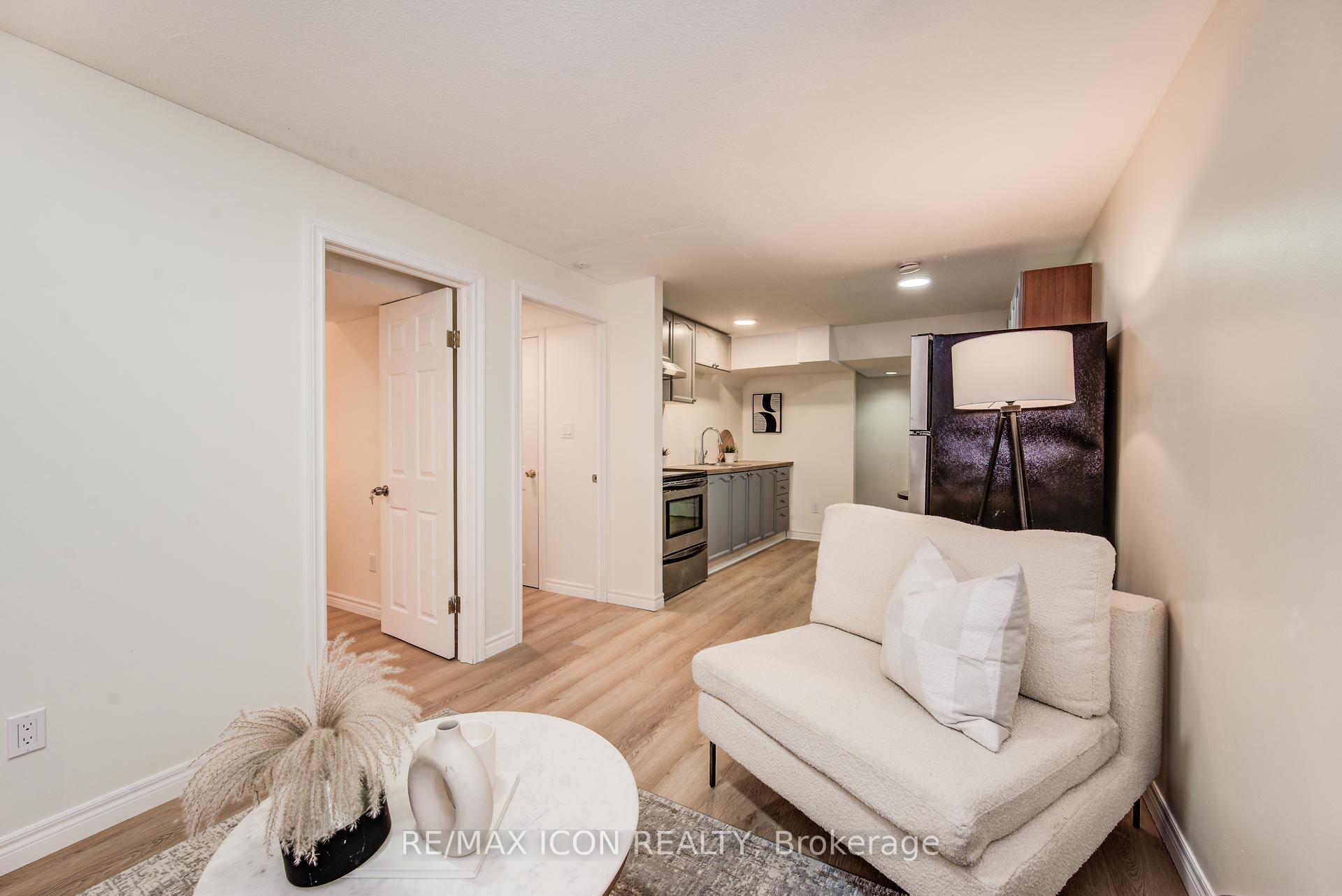 Photo 32 of 61 Bush Clover Crescent, Kitchener — HOMEH