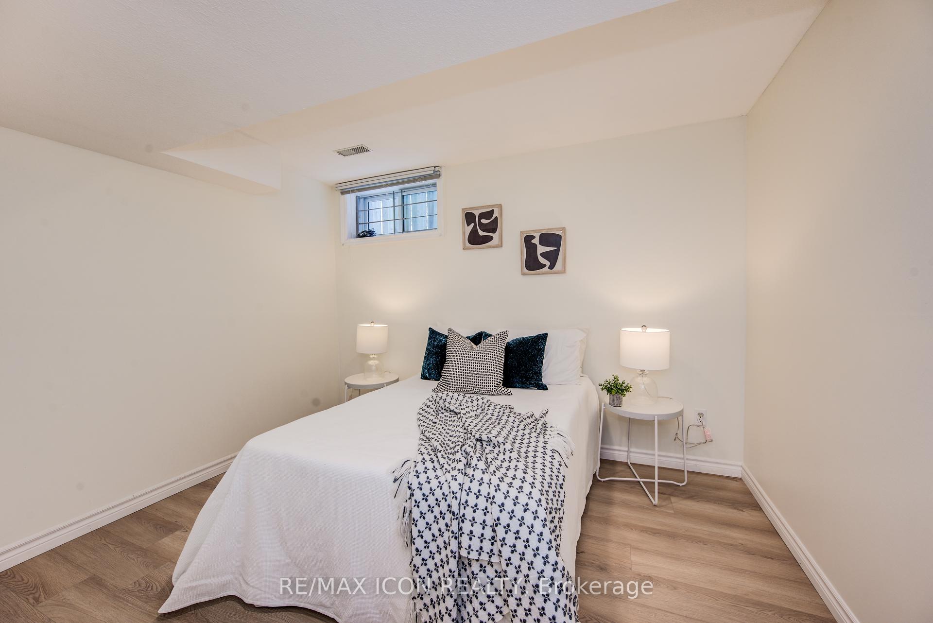 Photo 33 of 61 Bush Clover Crescent, Kitchener — HOMEH