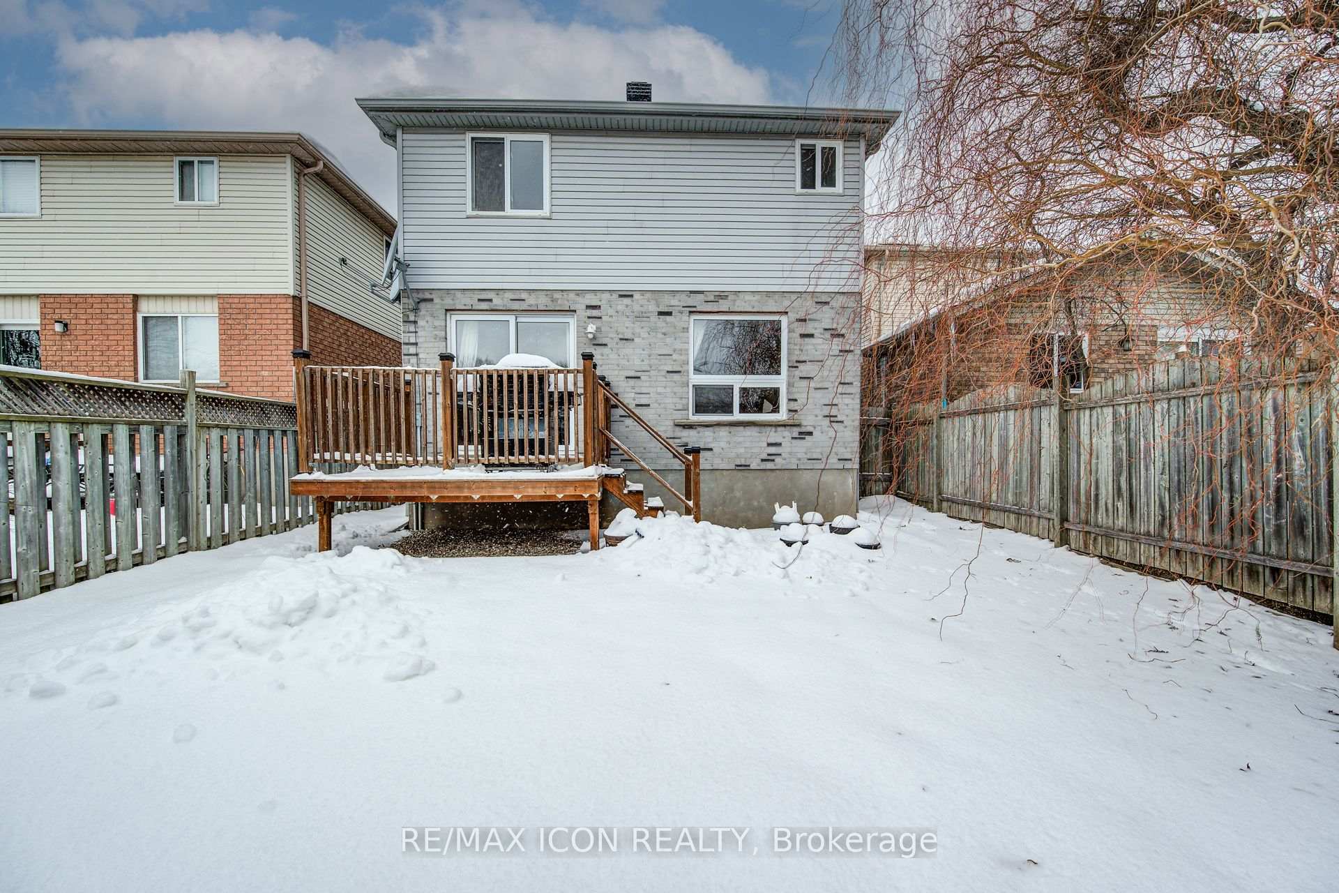 Photo 38 of 61 Bush Clover Crescent, Kitchener — HOMEH