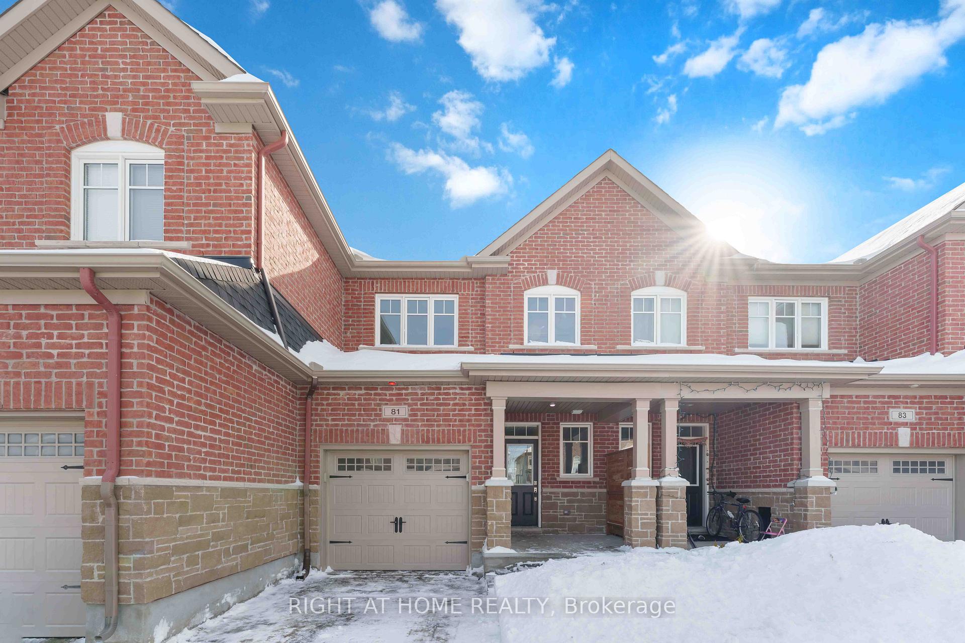 Photo 2 of 81 Tapadero Avenue, Ottawa, Kanata - Emerald Meadows/Trailwest — HOMEH