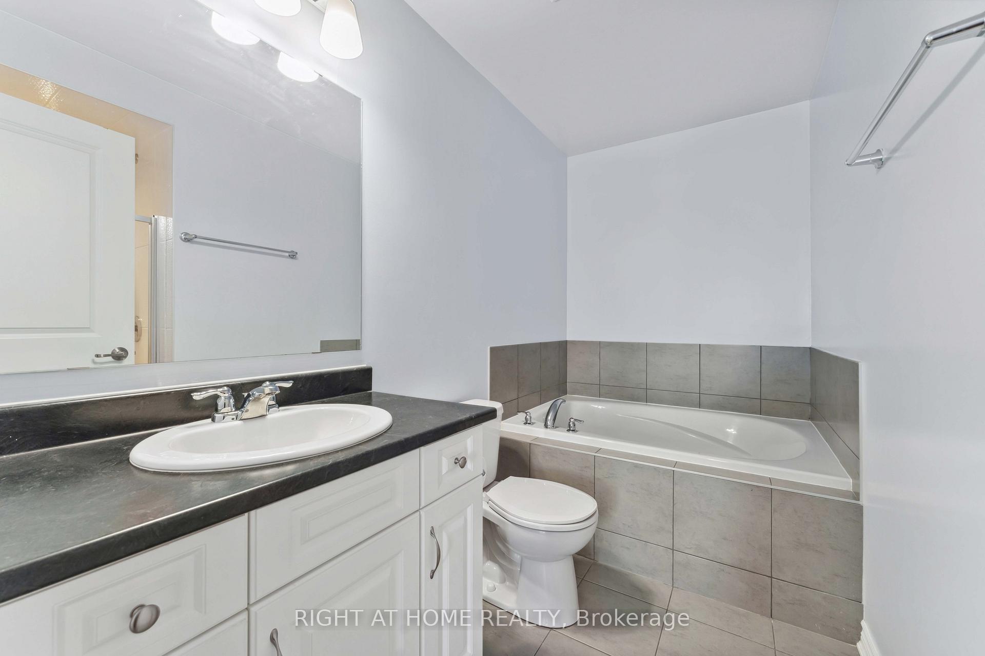 Photo 18 of 81 Tapadero Avenue, Ottawa, Kanata - Emerald Meadows/Trailwest — HOMEH