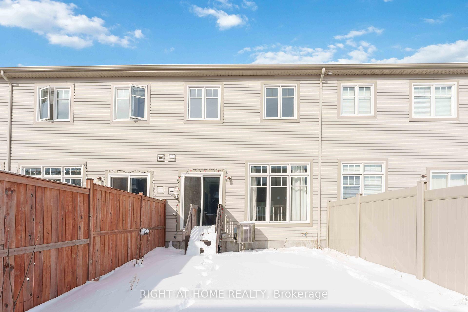 Photo 32 of 81 Tapadero Avenue, Ottawa, Kanata - Emerald Meadows/Trailwest — HOMEH