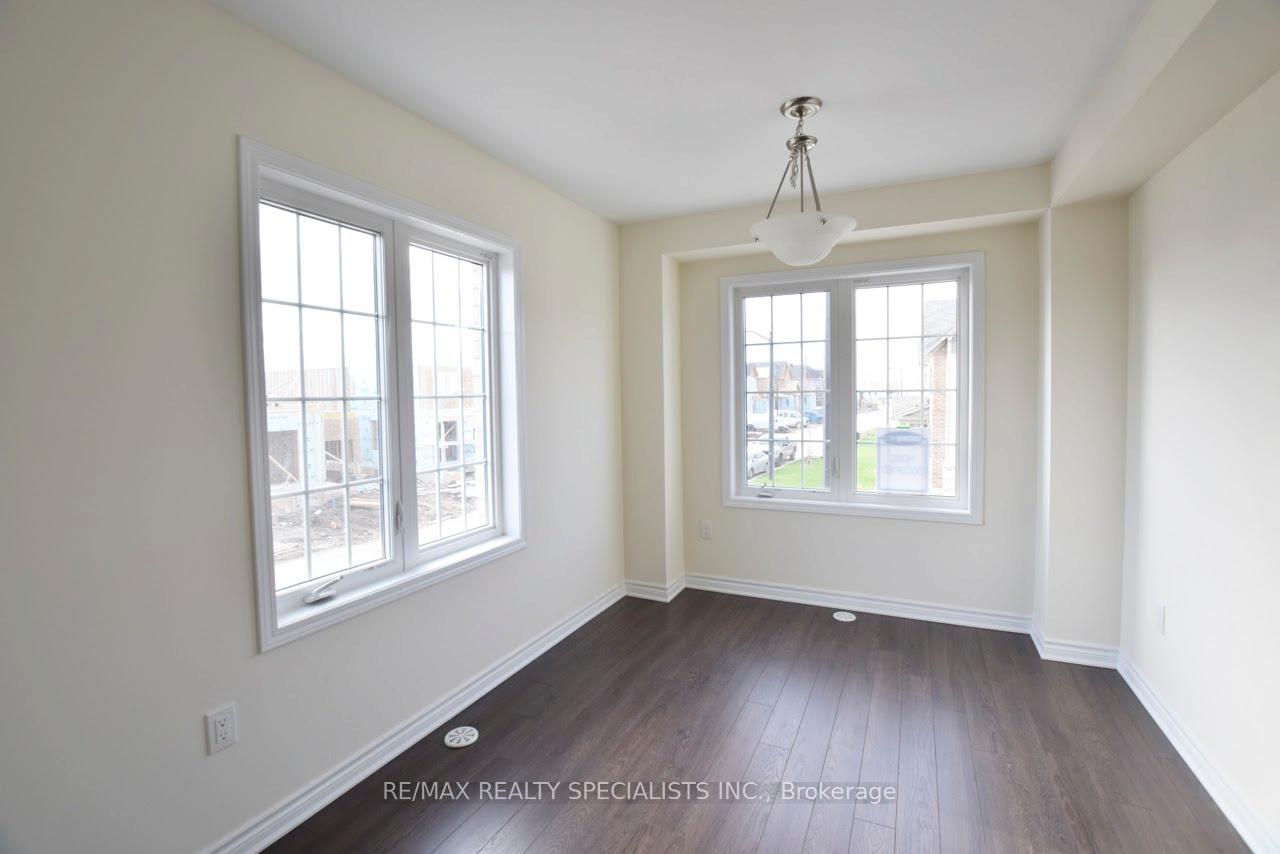 Photo 7 of 260 Reis Place, Milton, Ford — HOMEH