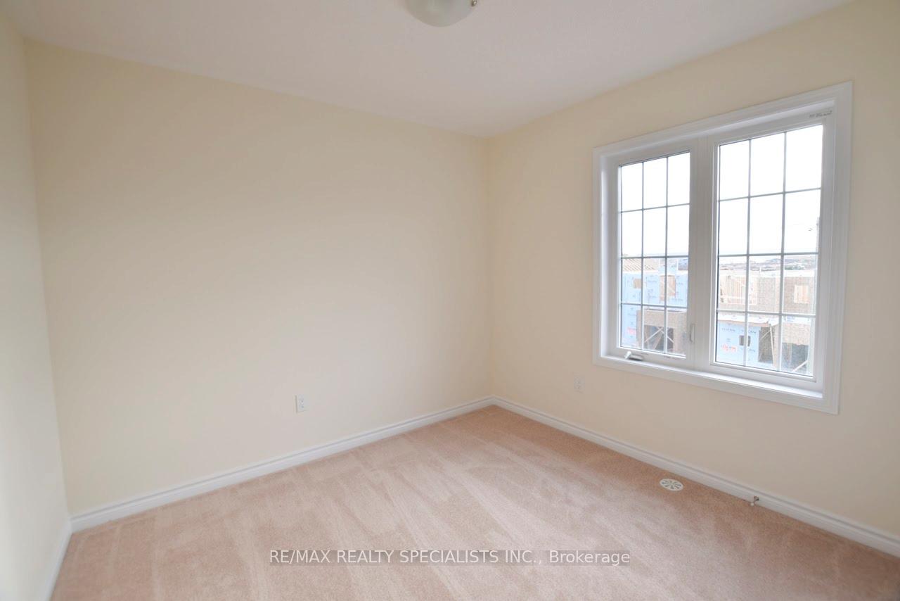 Photo 11 of 260 Reis Place, Milton, Ford — HOMEH