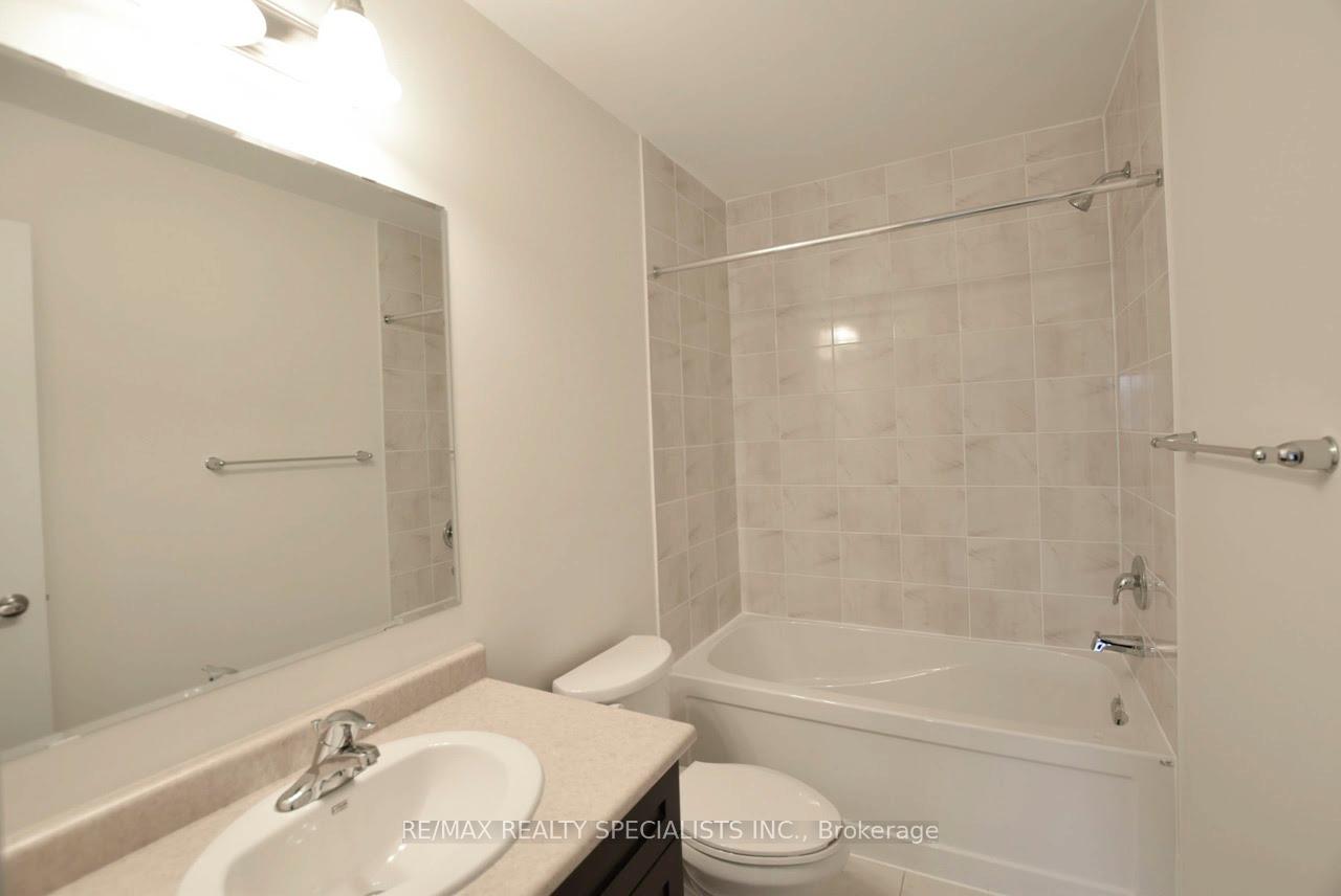 Photo 14 of 260 Reis Place, Milton, Ford — HOMEH