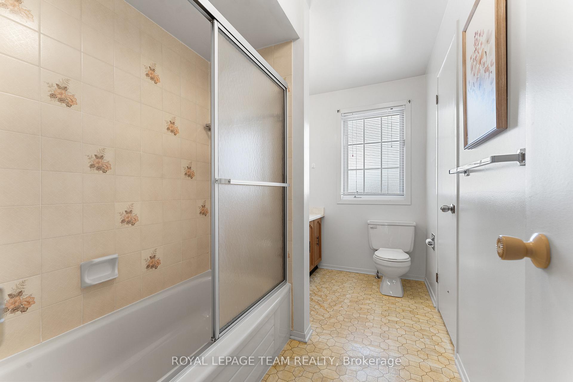 Photo 31 of 20 Huntsman Crescent, Ottawa, Kanata - Bridlewood — HOMEH