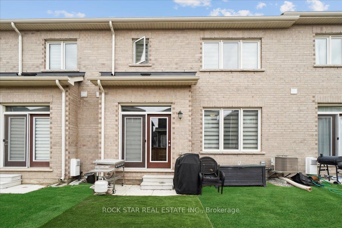 Photo 27 of 1560 Moira Crescent, Milton, Bowes — HOMEH