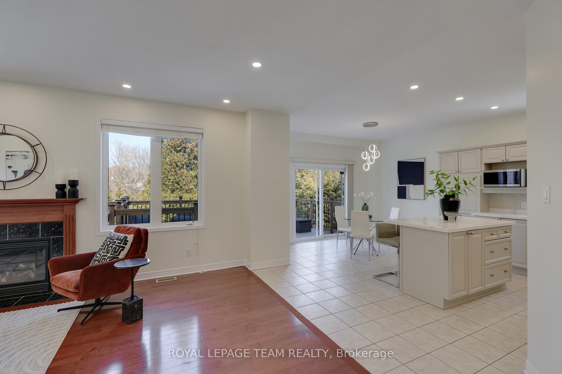 Photo 14 of 12 Keno Way, Ottawa, Kanata - Kanata Lakes/Heritage Hills — HOMEH