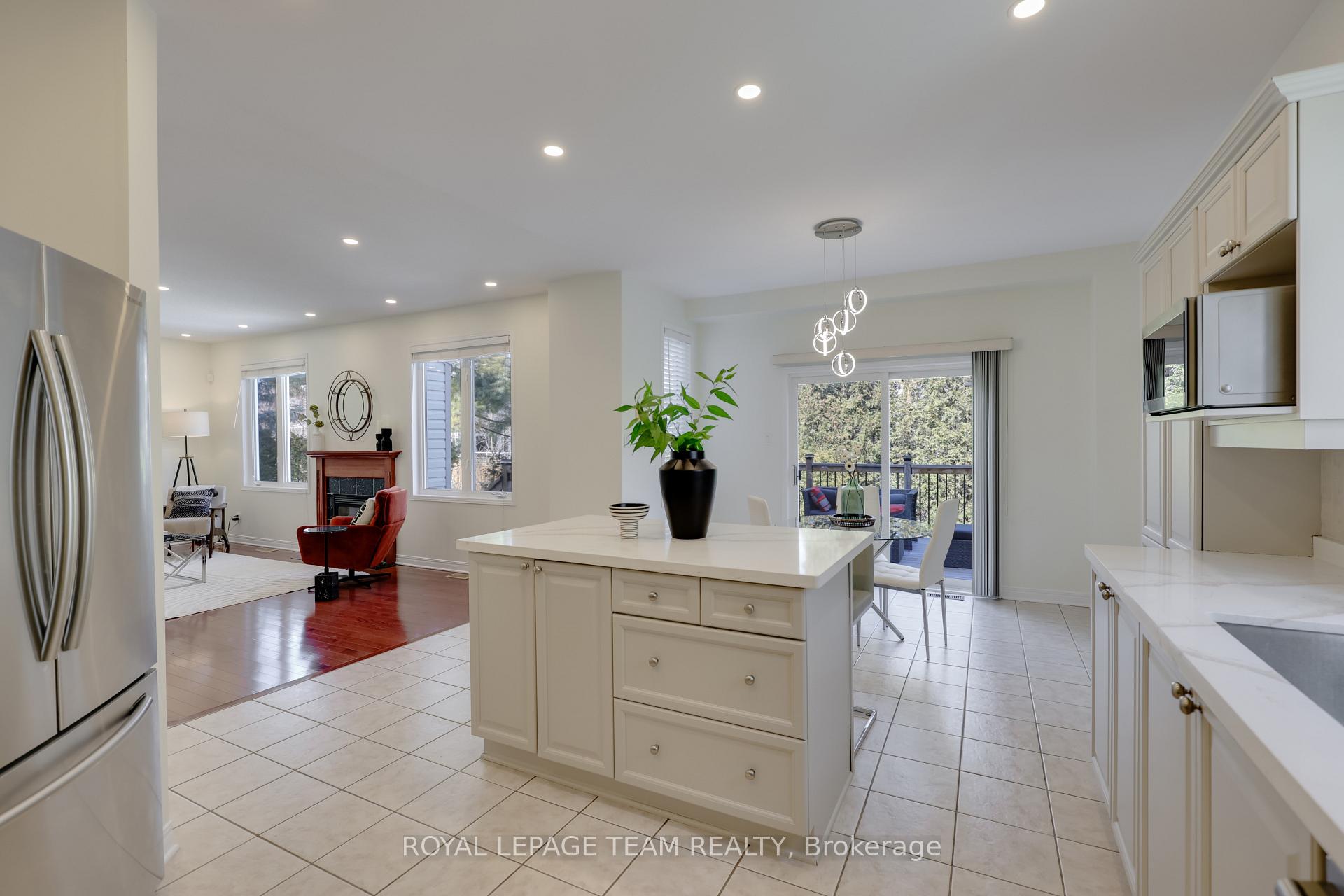 Photo 19 of 12 Keno Way, Ottawa, Kanata - Kanata Lakes/Heritage Hills — HOMEH