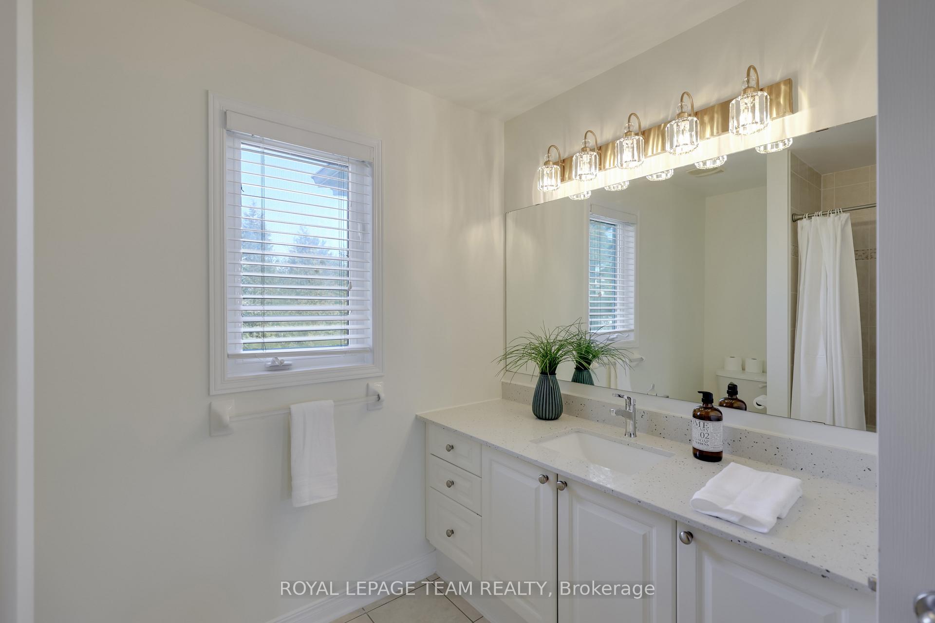Photo 33 of 12 Keno Way, Ottawa, Kanata - Kanata Lakes/Heritage Hills — HOMEH