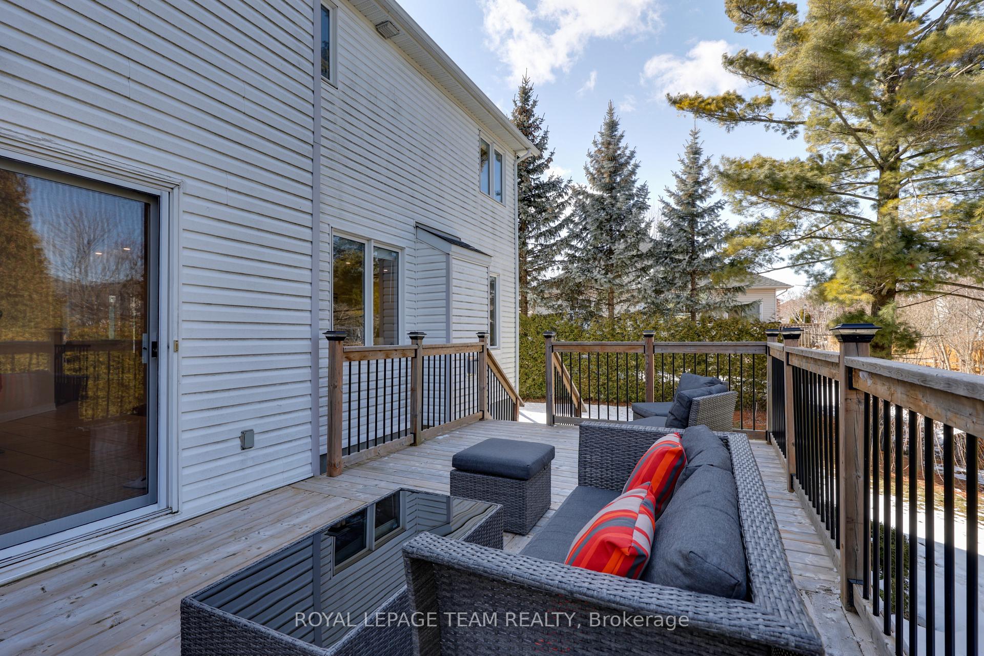 Photo 39 of 12 Keno Way, Ottawa, Kanata - Kanata Lakes/Heritage Hills — HOMEH