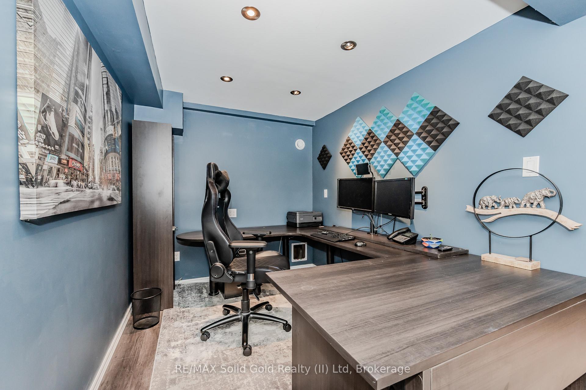 Photo 29 of 74 Rolling Meadows Drive, Kitchener — HOMEH