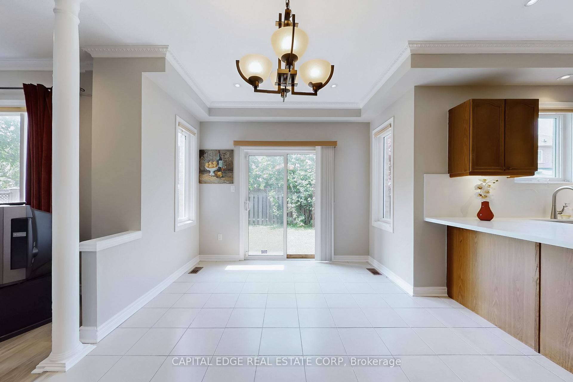 Photo 7 of 30 Swan Park Road, Markham, Greensborough — HOMEH