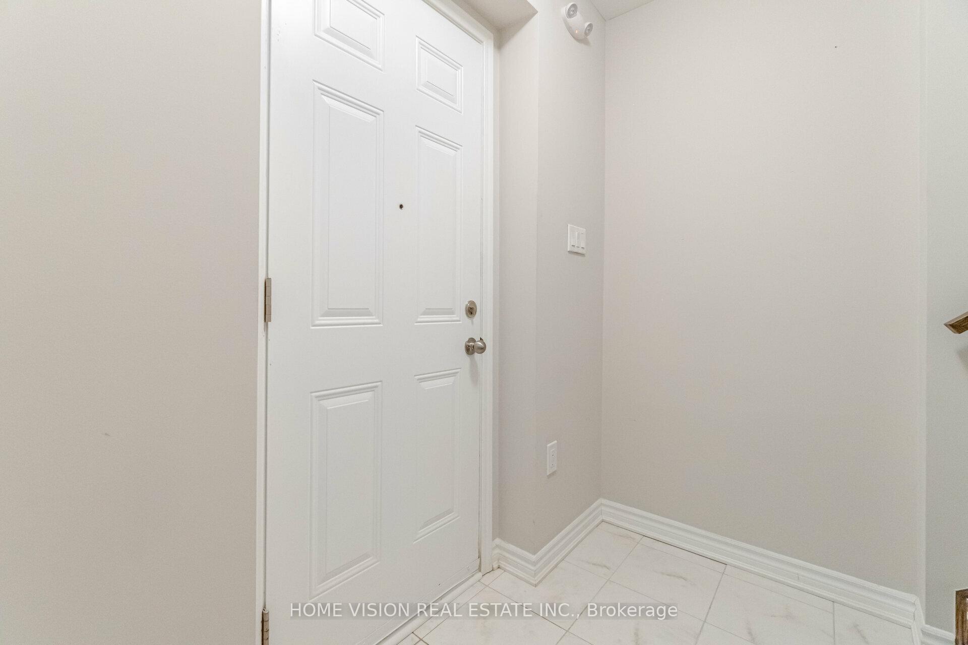 Photo 4 of Unit Basement, 938 Chestnut Heights, Milton, Cobban — HOMEH