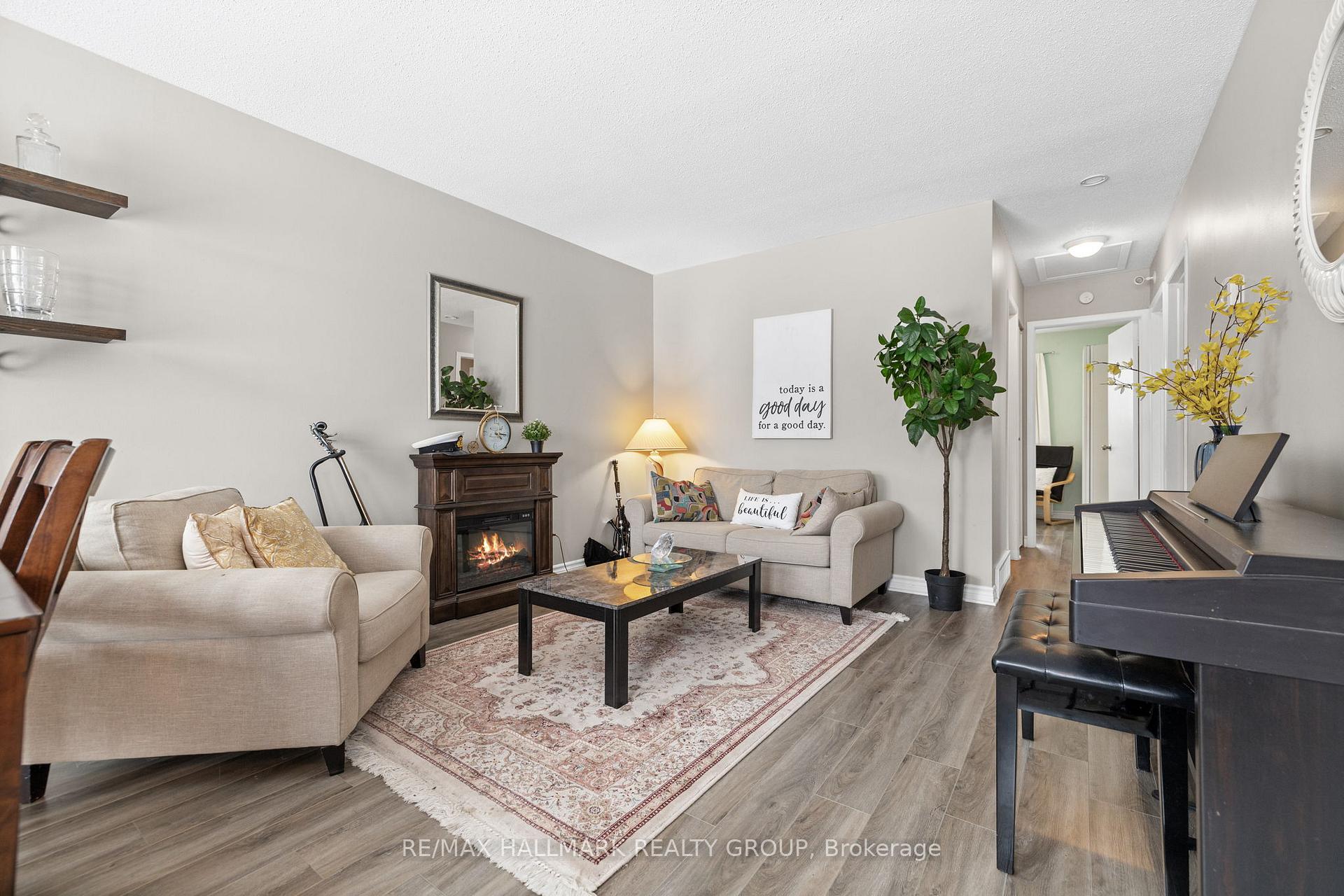 Photo 3 of 40 Morton Drive, Ottawa, Kanata - Glencairn/Hazeldean — HOMEH