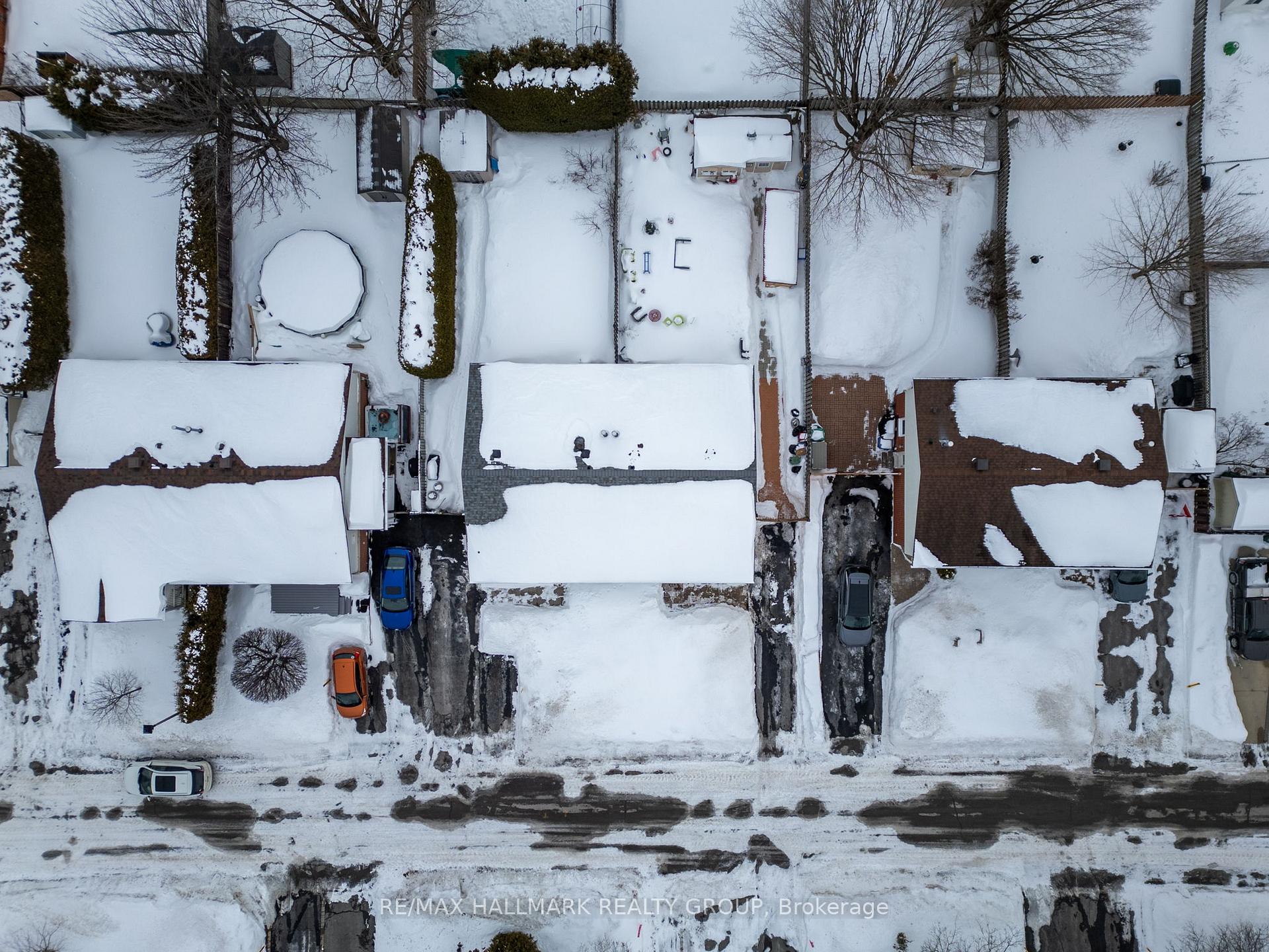 Photo 37 of 40 Morton Drive, Ottawa, Kanata - Glencairn/Hazeldean — HOMEH