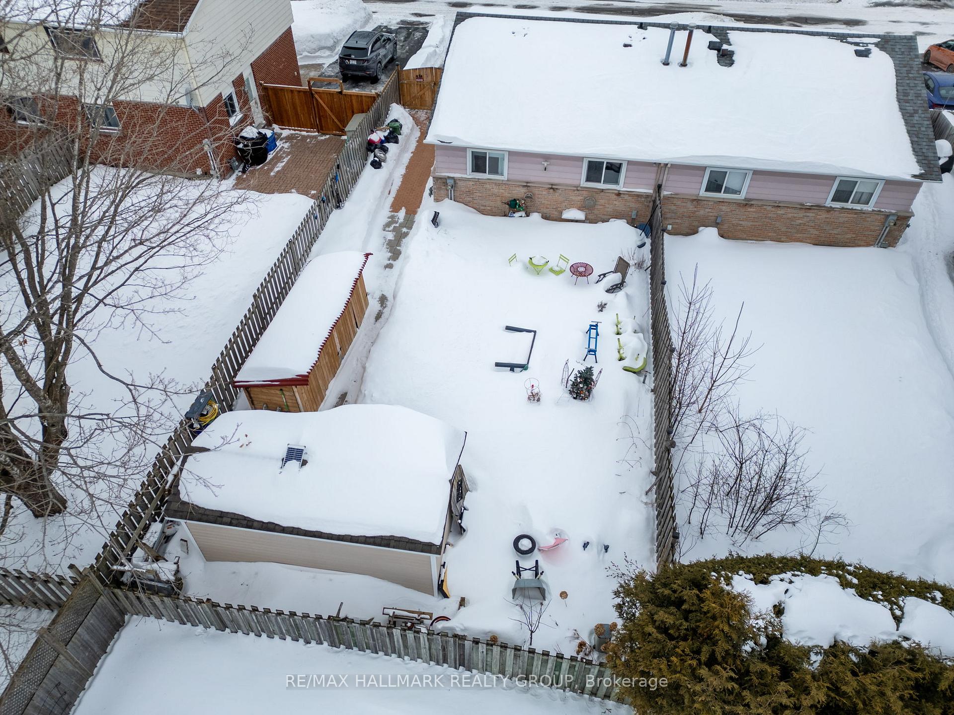 Photo 38 of 40 Morton Drive, Ottawa, Kanata - Glencairn/Hazeldean — HOMEH
