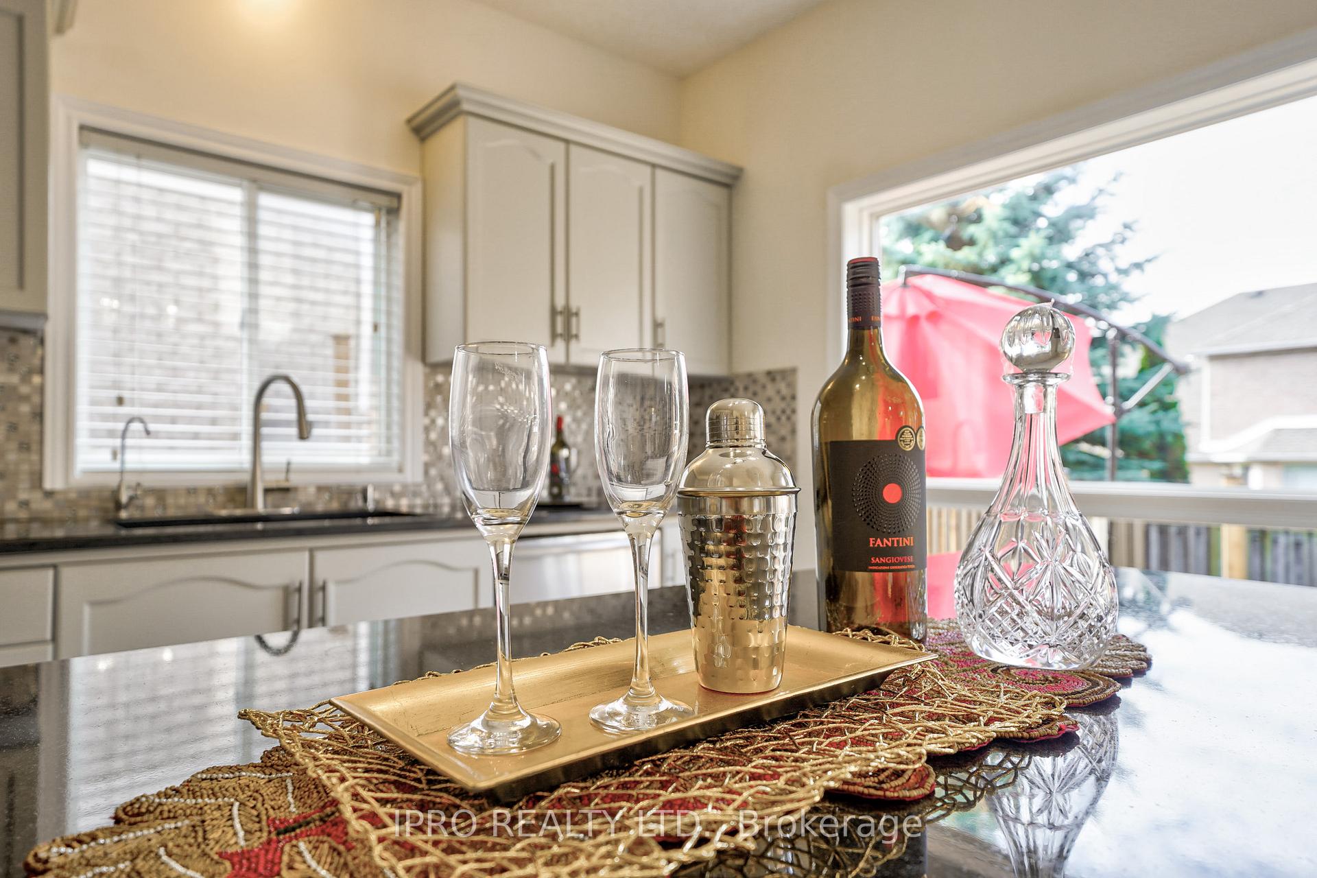 Photo 14 of 443 Hearthwood Drive, Kitchener — HOMEH