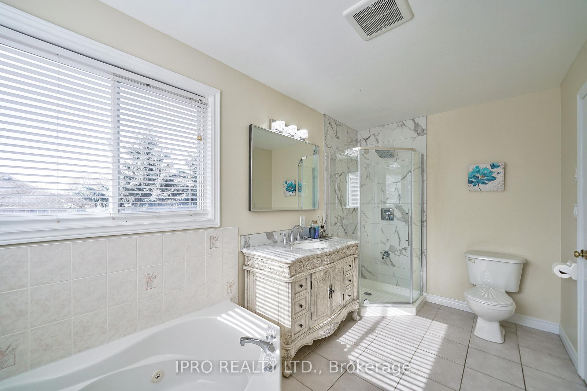 Photo 27 of 443 Hearthwood Drive, Kitchener — HOMEH