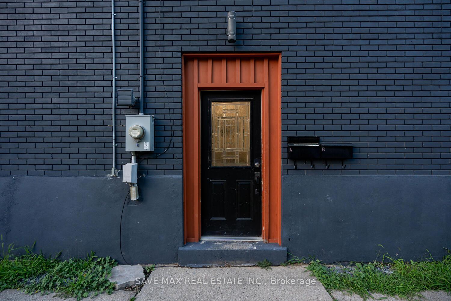 Photo 6 of 219 Franklin Street S, Kitchener, Vanier - Kitchener — HOMEH