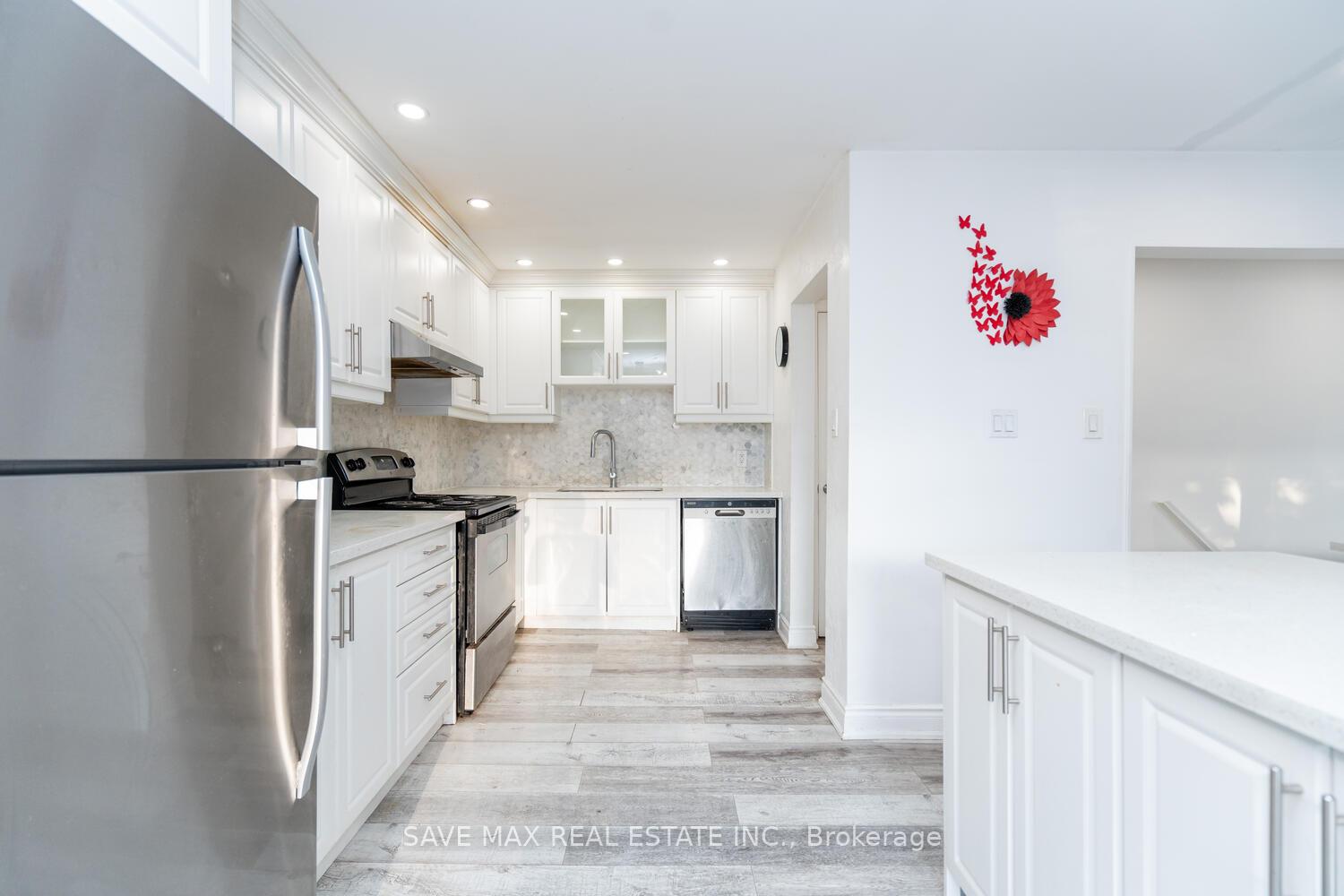 Photo 13 of 219 Franklin Street S, Kitchener, Vanier - Kitchener — HOMEH