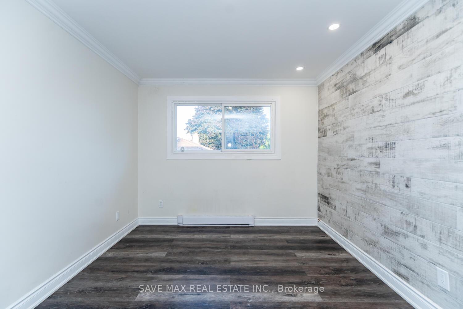 Photo 19 of 219 Franklin Street S, Kitchener, Vanier - Kitchener — HOMEH