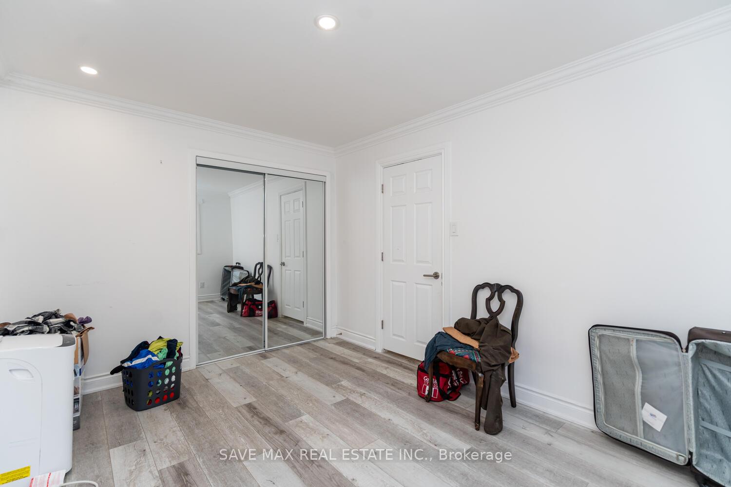 Photo 36 of 219 Franklin Street S, Kitchener, Vanier - Kitchener — HOMEH