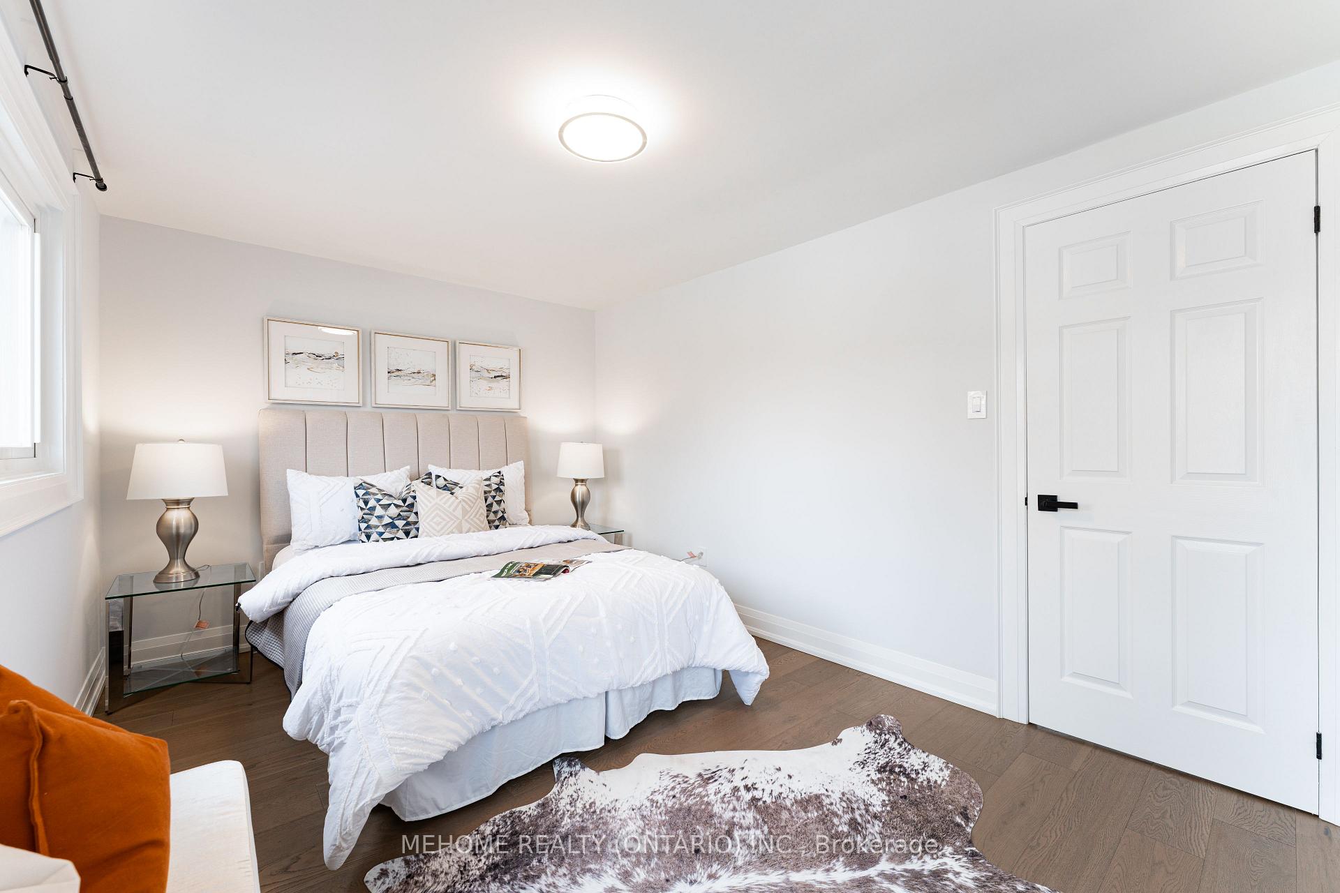 Photo 17 of 27 Debden Road, Markham, Milliken Mills East — HOMEH