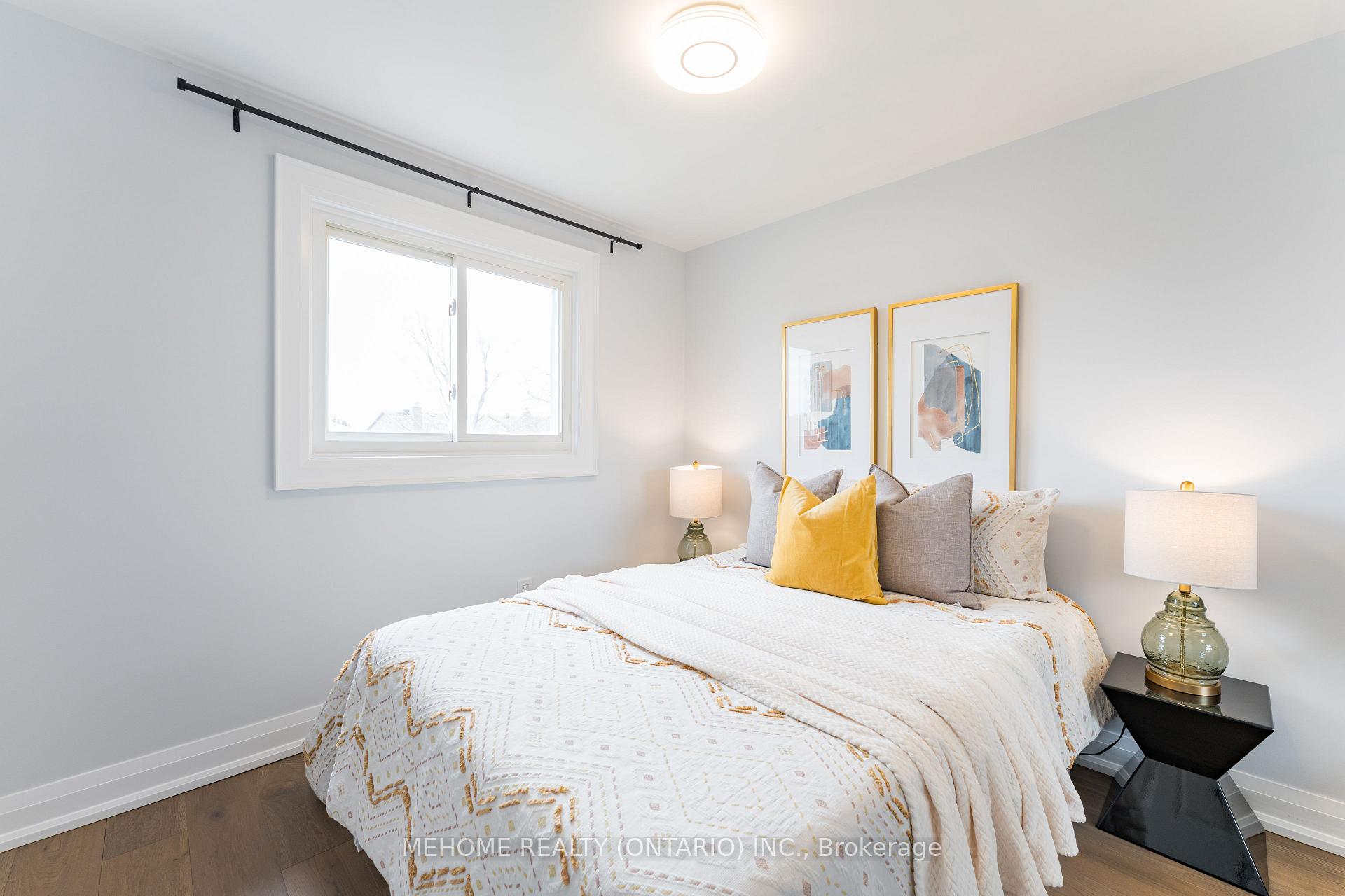 Photo 21 of 27 Debden Road, Markham, Milliken Mills East — HOMEH