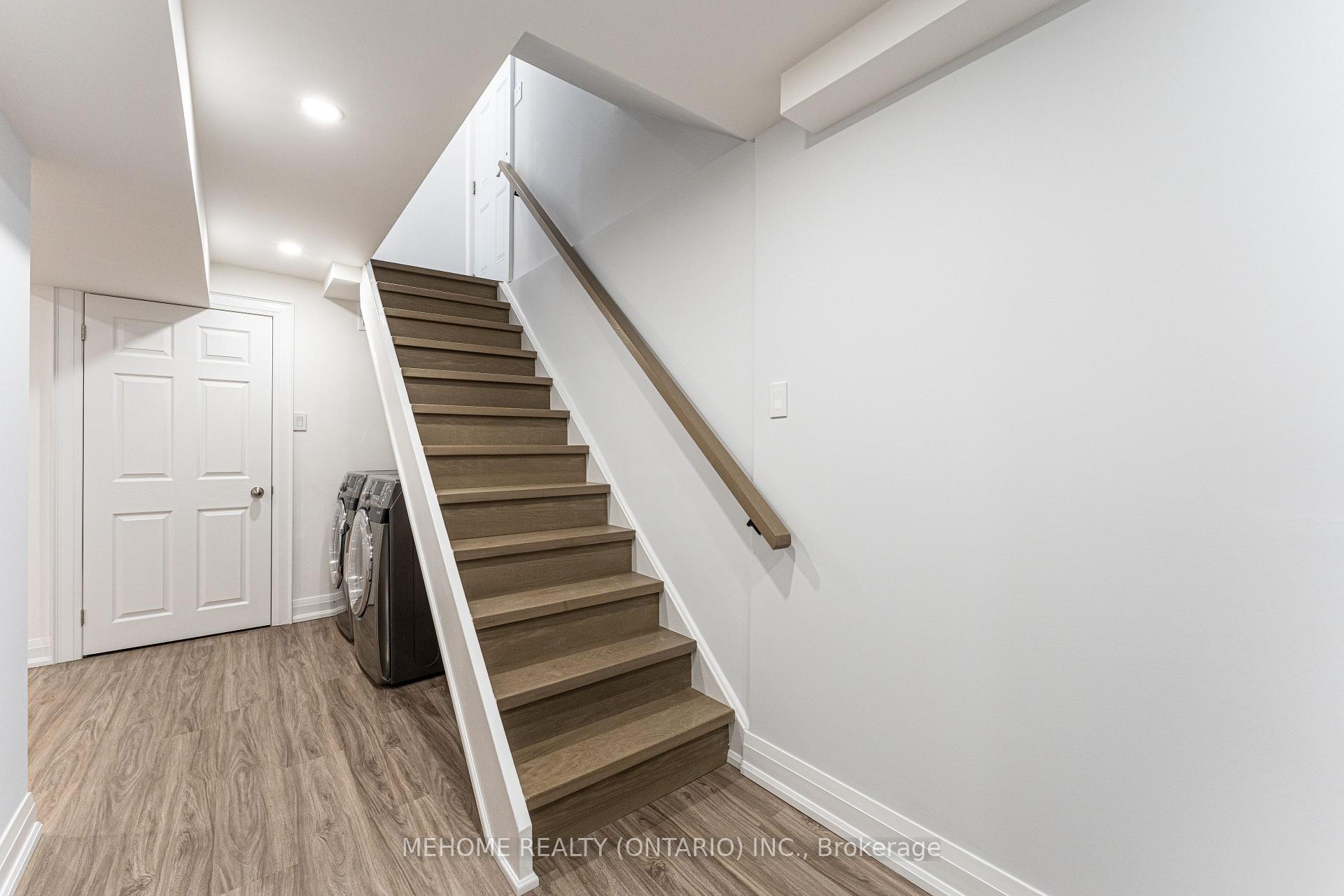 Photo 25 of 27 Debden Road, Markham, Milliken Mills East — HOMEH