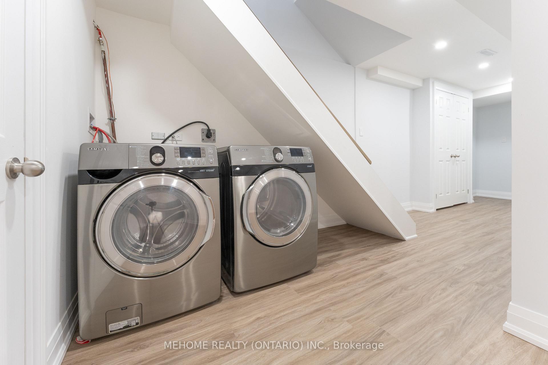 Photo 26 of 27 Debden Road, Markham, Milliken Mills East — HOMEH