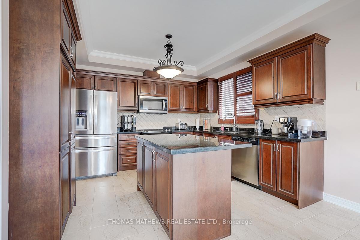 Photo 20 of 70 Reginald Lamb Crescent, Markham, Box Grove — HOMEH
