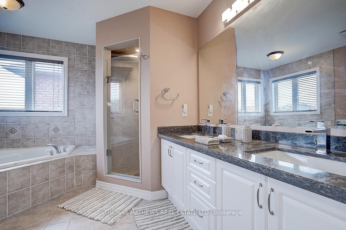 Photo 27 of 70 Reginald Lamb Crescent, Markham, Box Grove — HOMEH