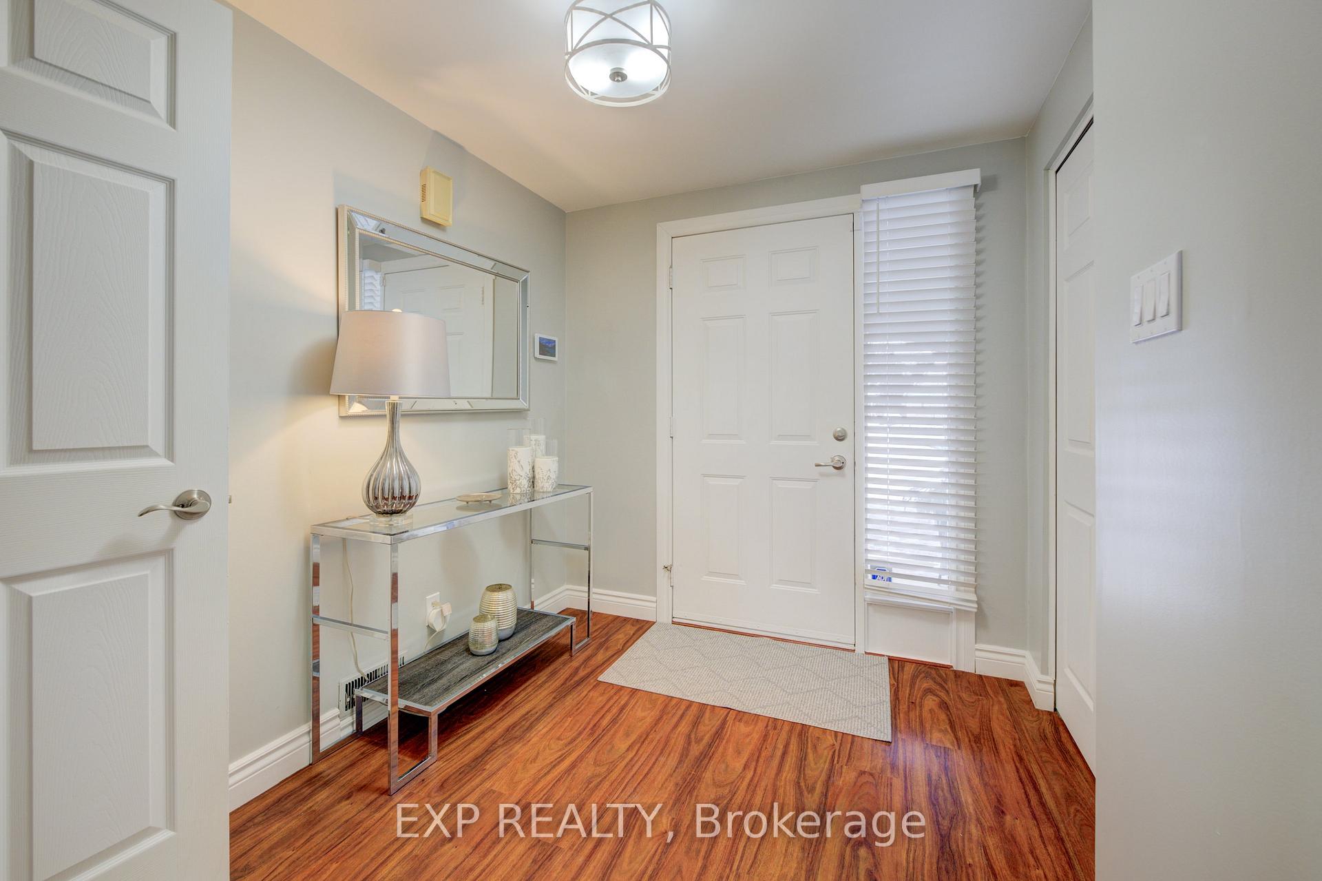 Photo 7 of 21 Highcroft Court, Kitchener — HOMEH