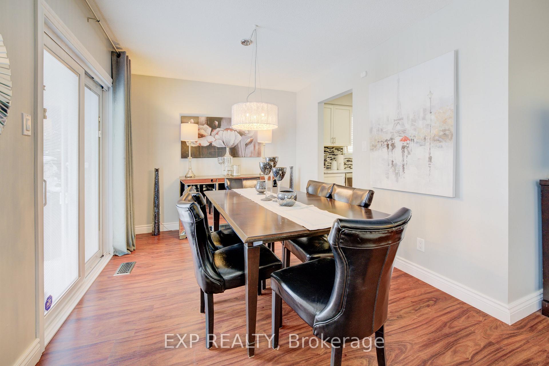 Photo 12 of 21 Highcroft Court, Kitchener — HOMEH