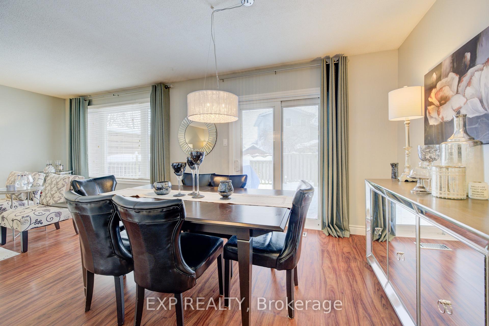 Photo 13 of 21 Highcroft Court, Kitchener — HOMEH