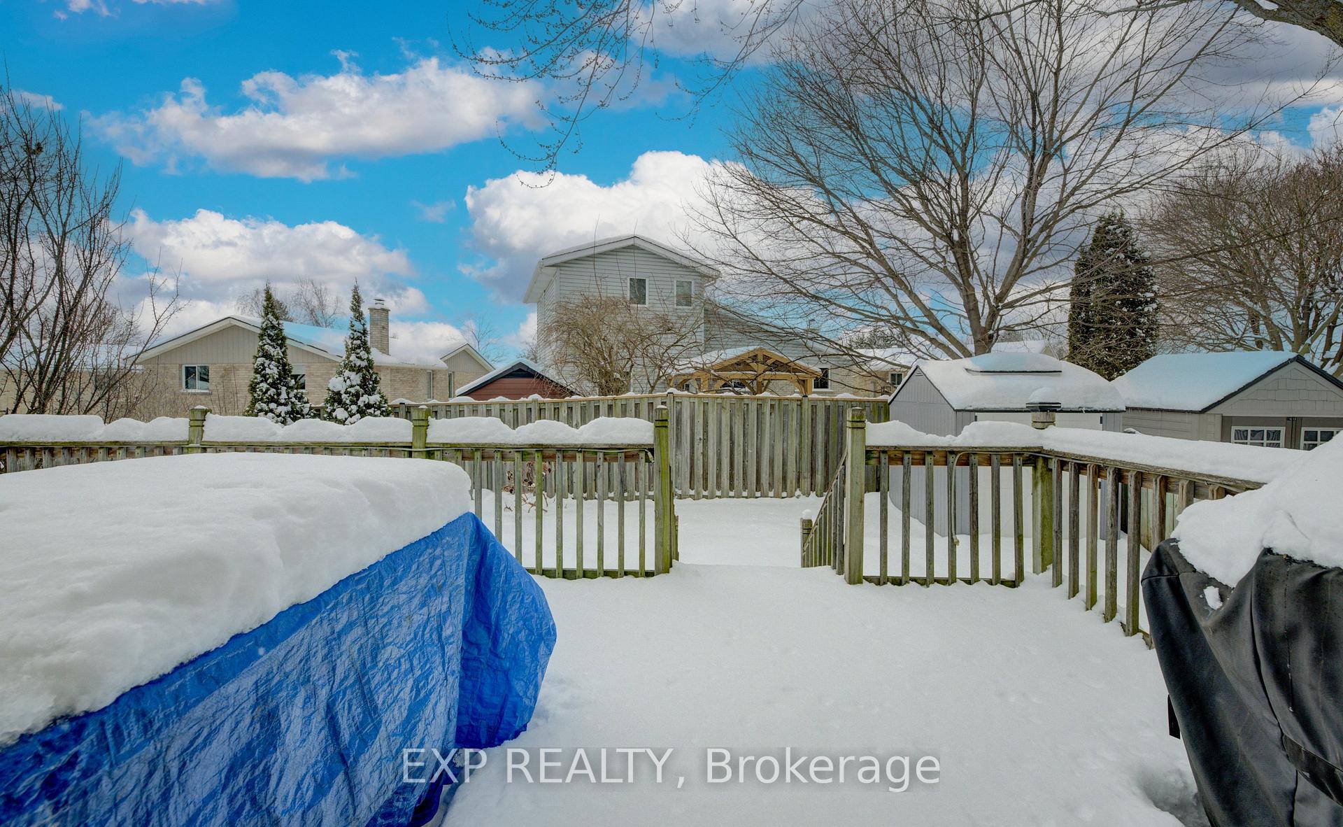 Photo 29 of 21 Highcroft Court, Kitchener — HOMEH