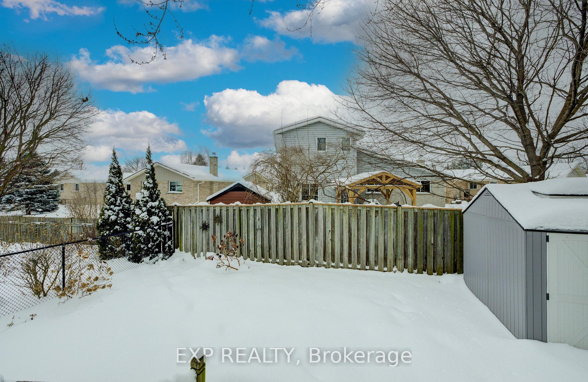 Photo 30 of 21 Highcroft Court, Kitchener — HOMEH