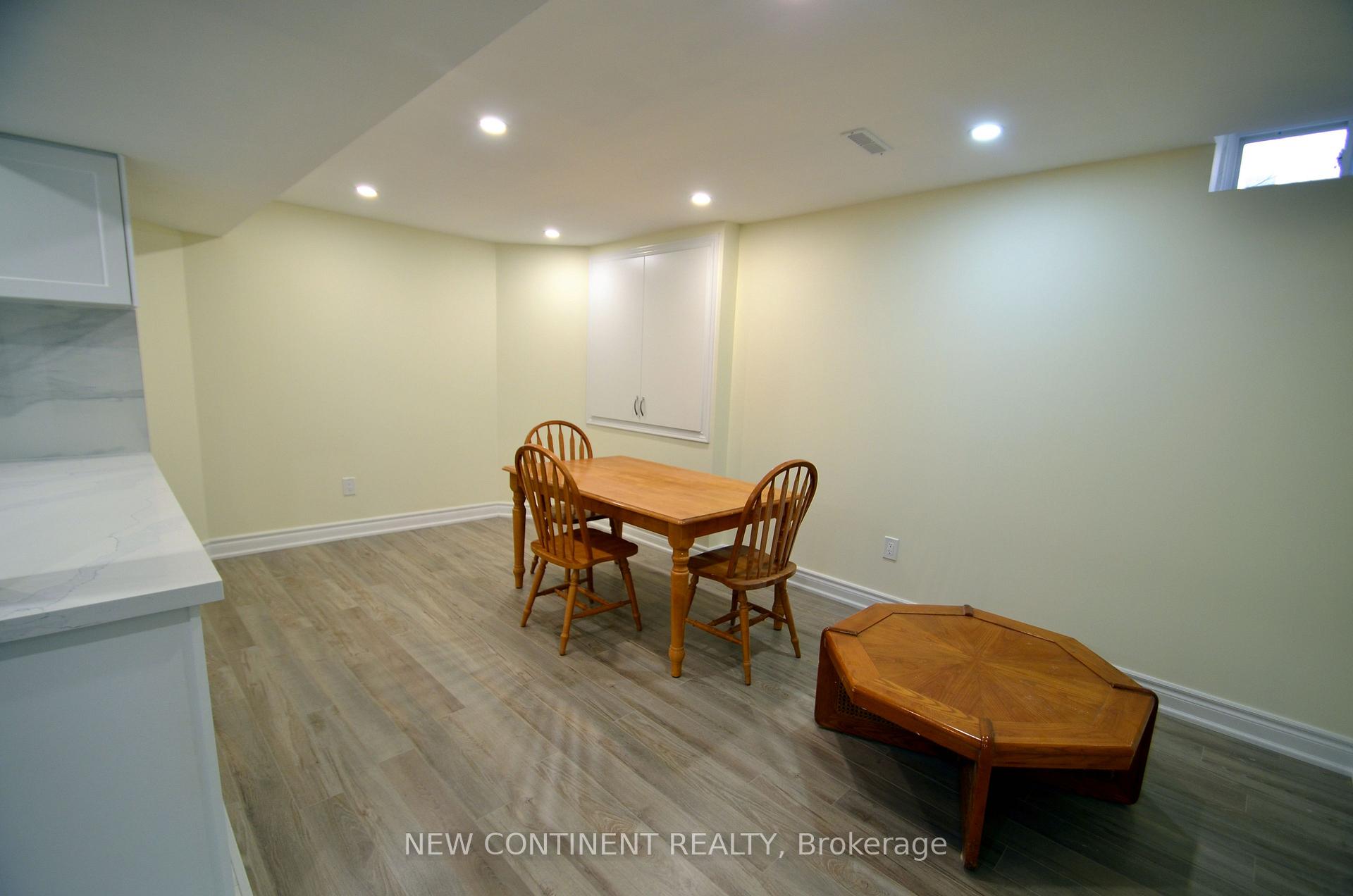 Photo 5 of Unit BSMT, 37 Brittany Crescent, Markham, Unionville — HOMEH