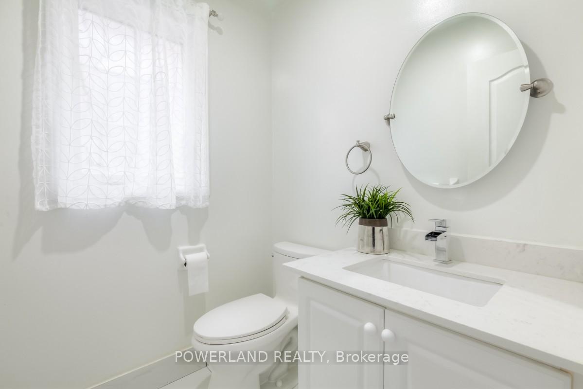 Photo 15 of 129 Zio Carlo Drive, Markham, Village Green-South Unionville — HOMEH