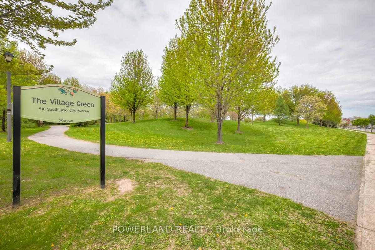 Photo 37 of 129 Zio Carlo Drive, Markham, Village Green-South Unionville — HOMEH
