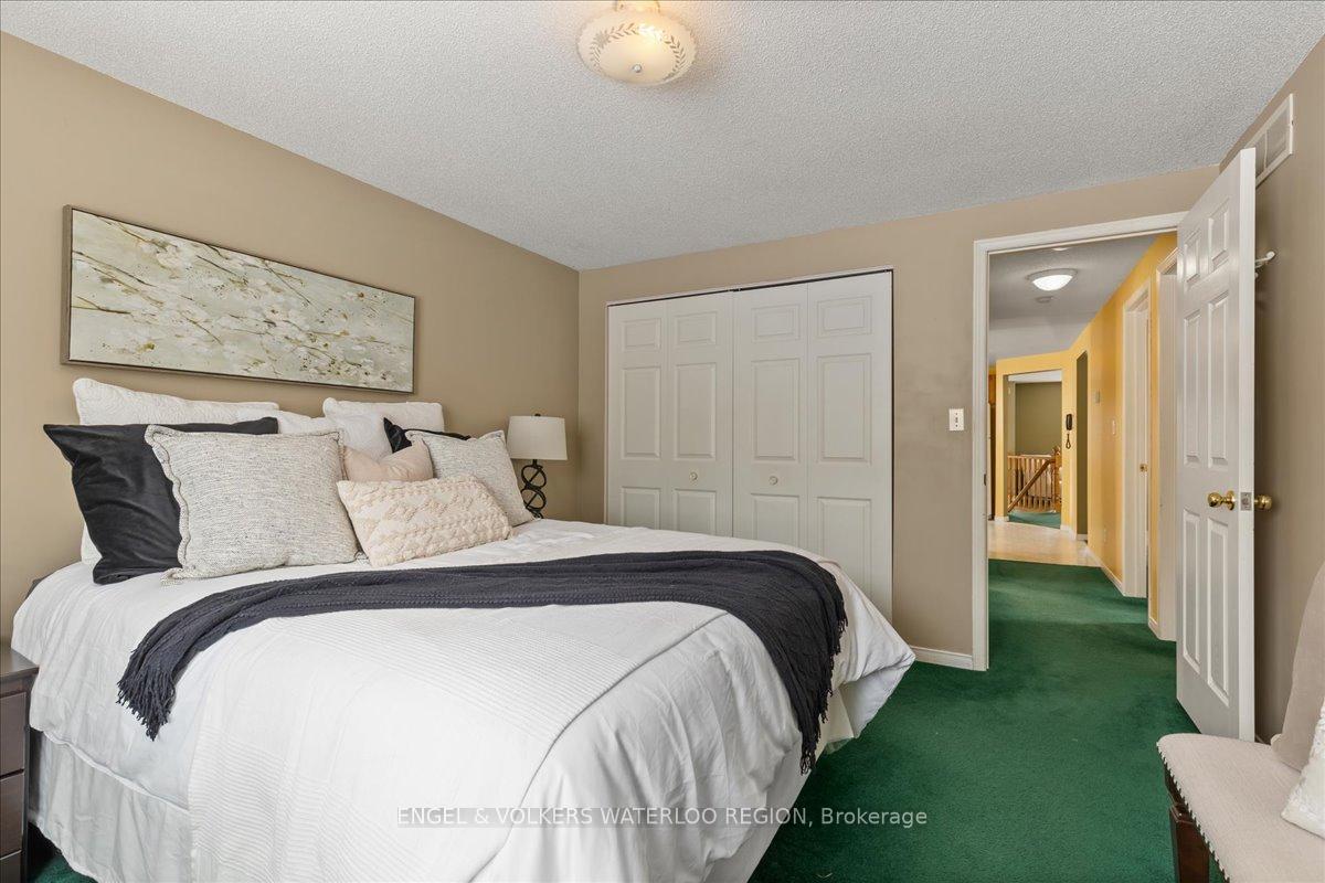 Photo 17 of 17 Westmeadow Drive, Kitchener — HOMEH