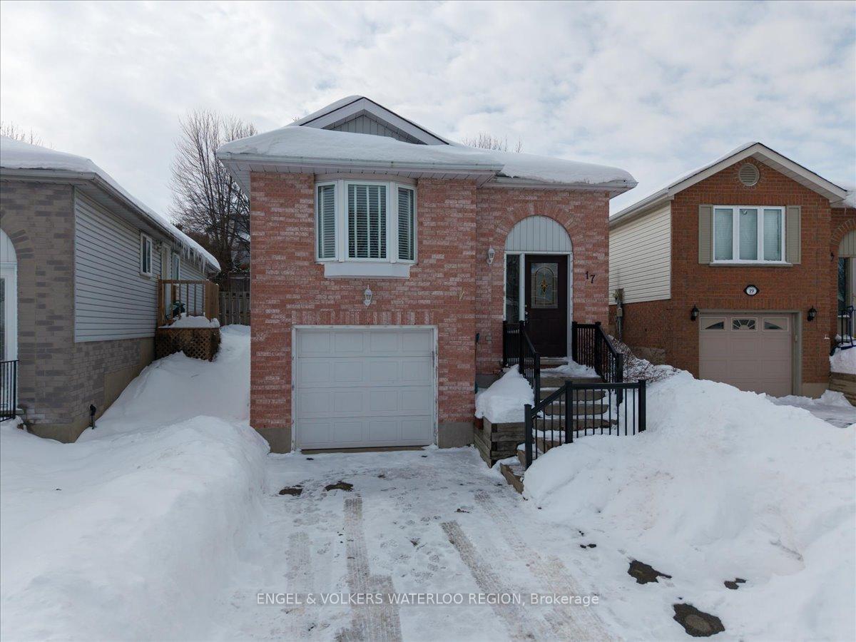 Photo 25 of 17 Westmeadow Drive, Kitchener — HOMEH