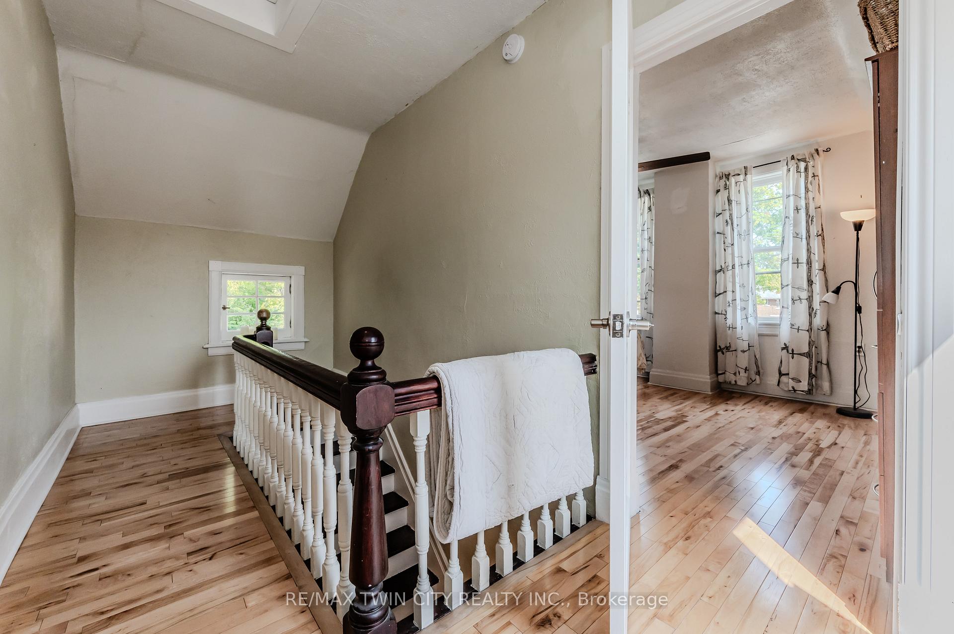 Photo 7 of 111 Lancaster Street E, Kitchener — HOMEH