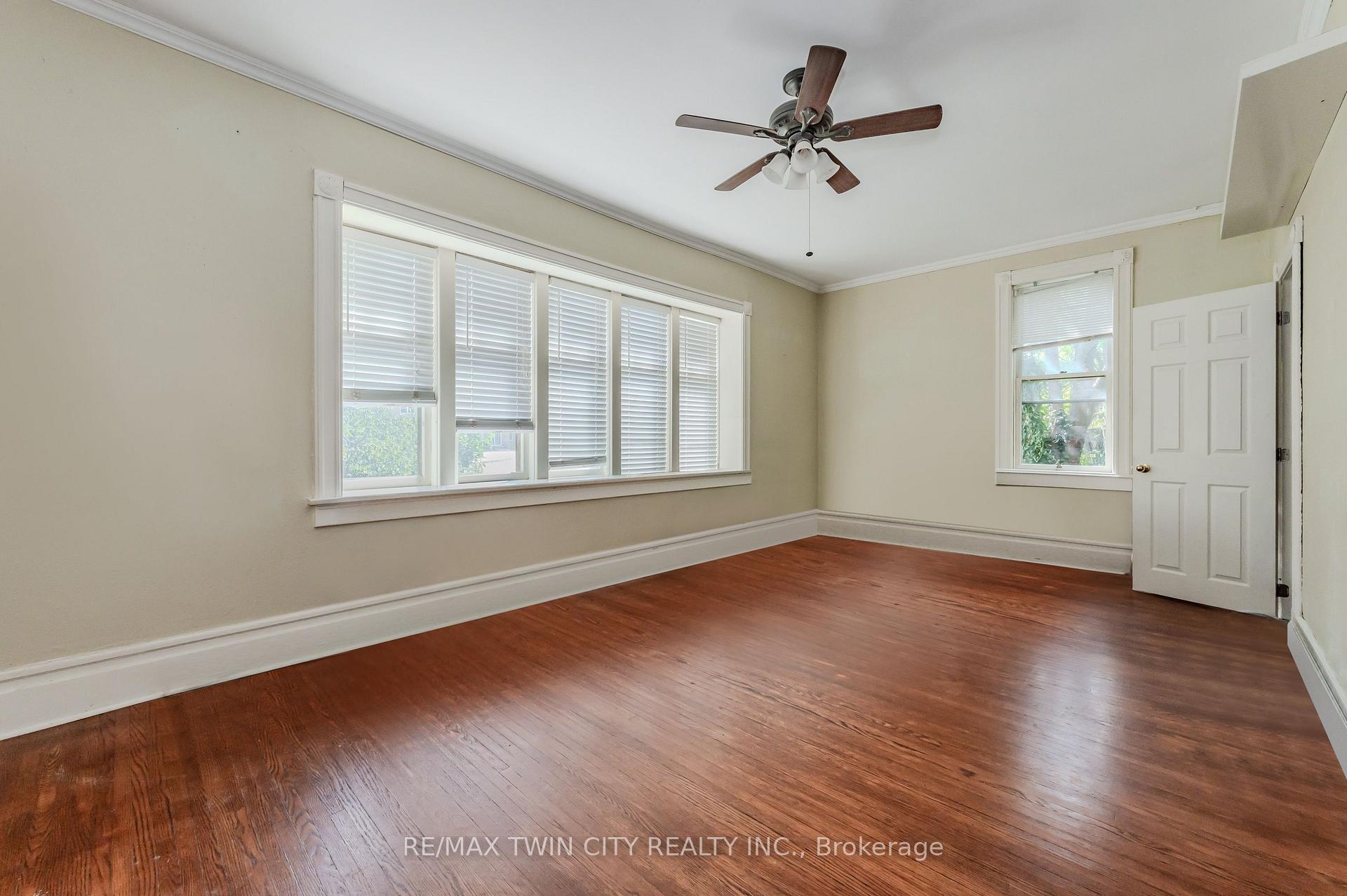 Photo 24 of 111 Lancaster Street E, Kitchener — HOMEH