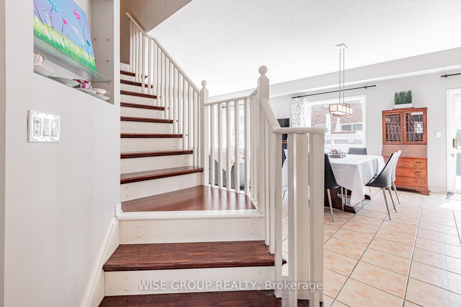 Photo 23 of 8 Crawford Street, Markham, Berczy — HOMEH