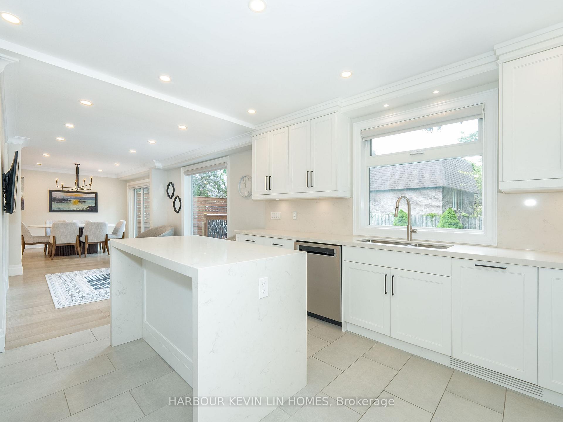 Photo 20 of 33 Baymark Road, Markham, Royal Orchard — HOMEH