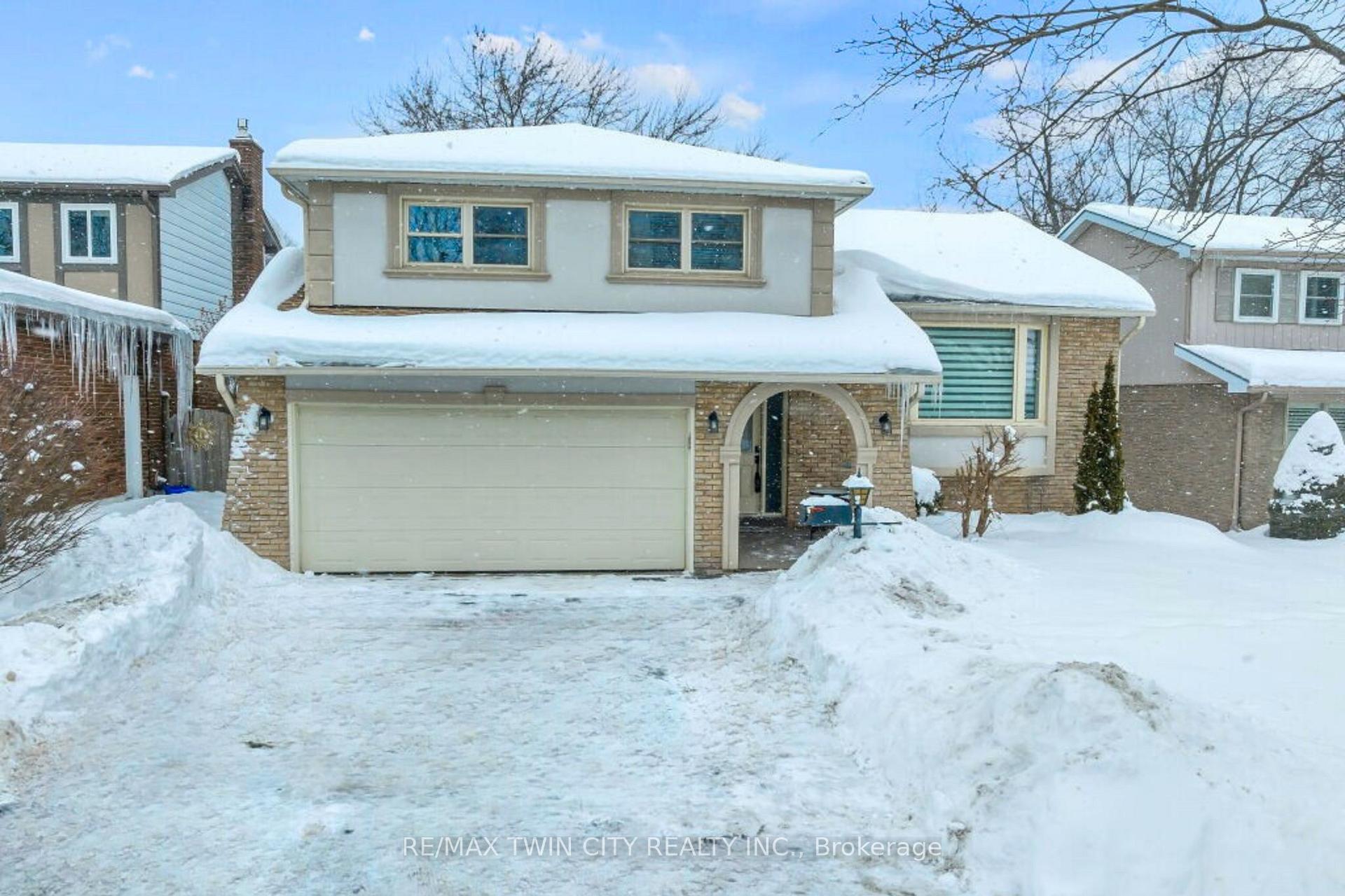 Photo 1 of 58 Autumn Hill Crescent, Kitchener — HOMEH
