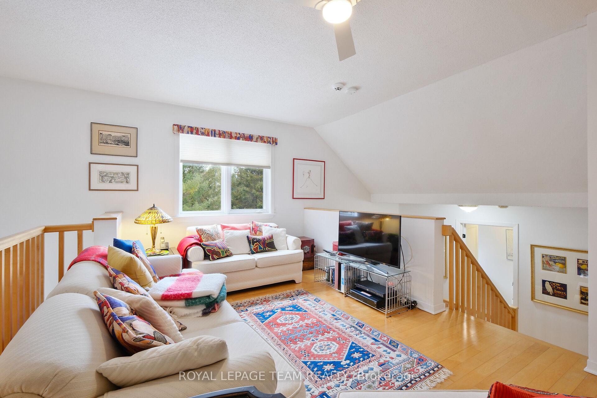 Photo 24 of 2 Weatherly Drive, Ottawa, Kanata - Rural Kanata (Central) — HOMEH