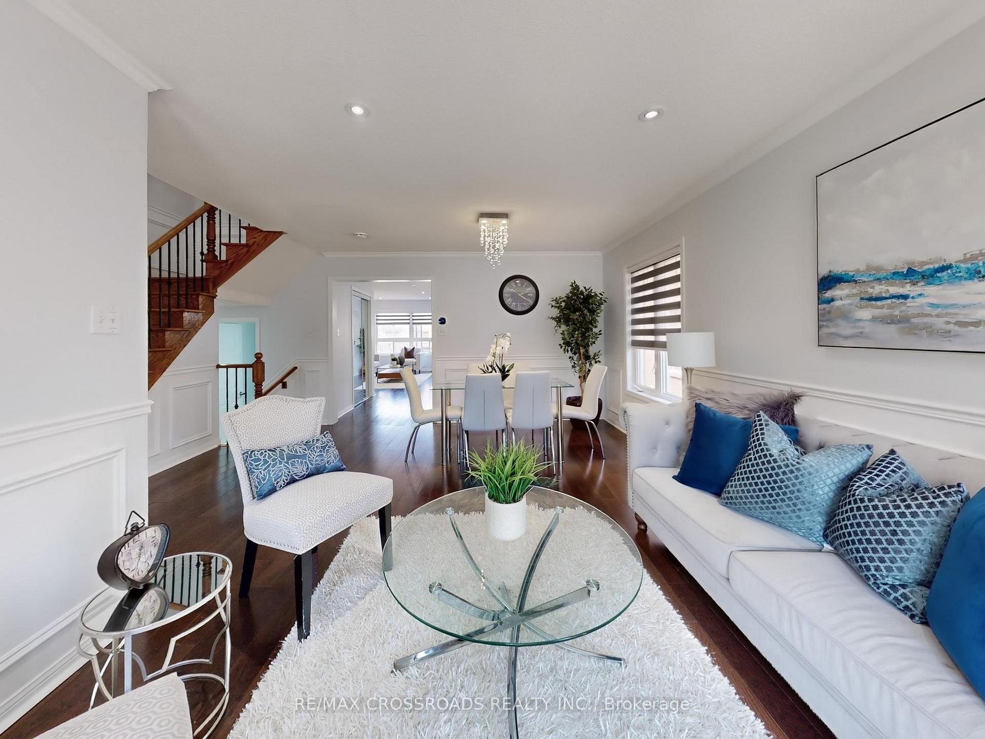 Photo 7 of 244 White's Hill Avenue, Markham, Cornell — HOMEH